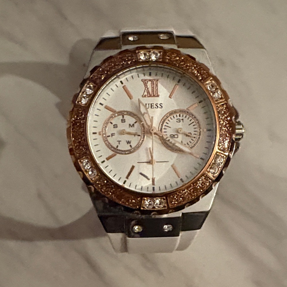 Guess Two-Tone Silver and Rose Gold Ladies Watch